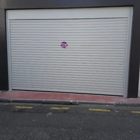 Maison De Avec Garage Et Terrasse 公寓 *