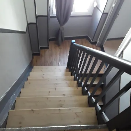 Maison De Avec Garage Et Terrasse 公寓 *