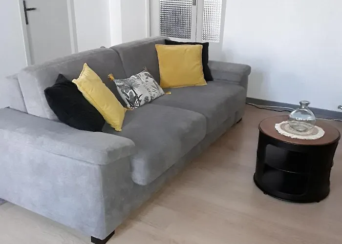 Maison De Avec Garage Et Terrasse شقة لورد