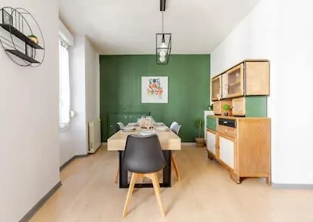 Appartement Maison De Avec Garage Et Terrasse Lourdes